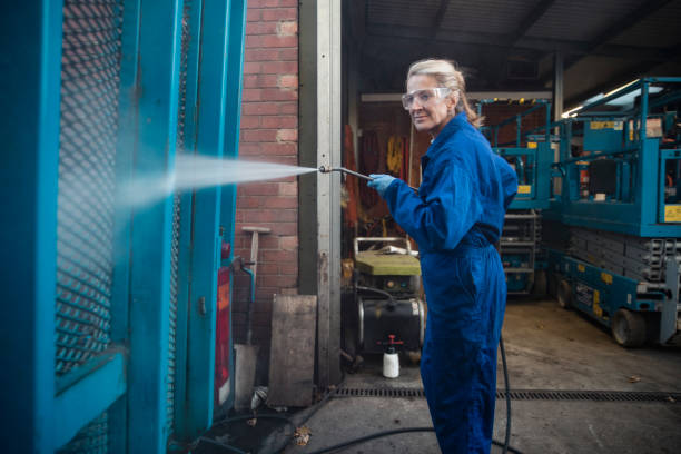 Why Choose Our Certified Pressure Washing Experts for Your Project Needs in Drain, OR?